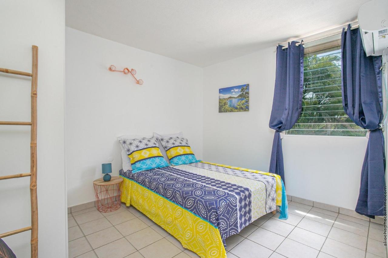 Appartement Les Pieds Dans L'Eau 레트루아질레 외부 사진